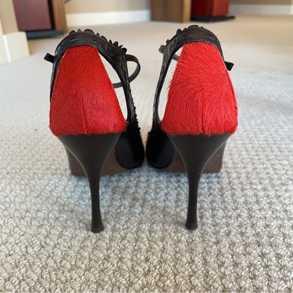 BCBGMaxAzria Brown Leather Heels with Burnt Orange Fur - Picture 8 of 13